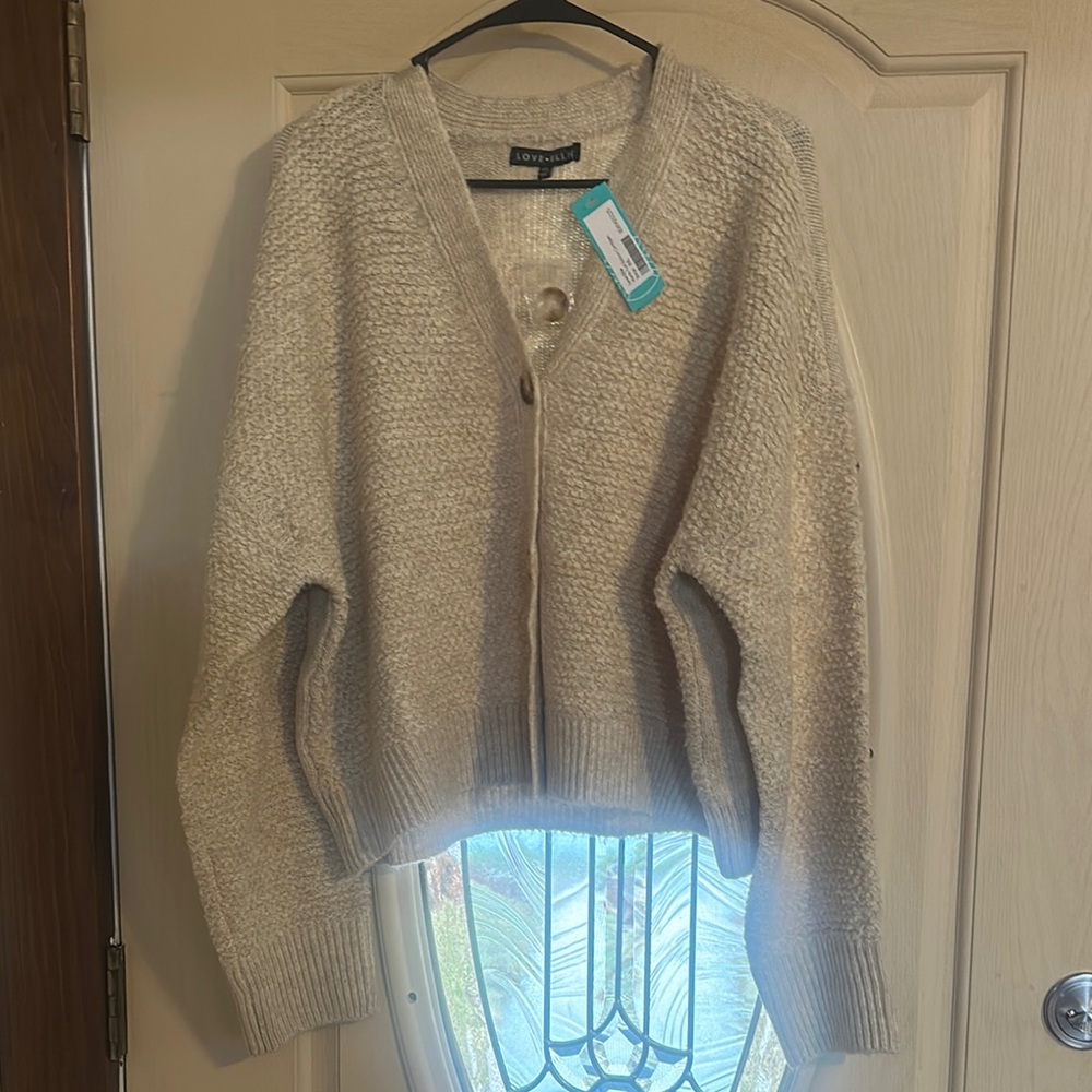 LOVE ELLIE Cream Sweater